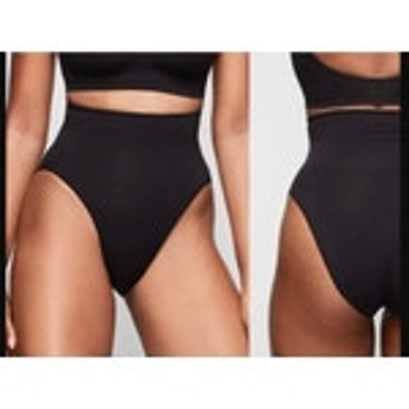 Skims Core Control Brief Black Size Small - Picture 1 of 5